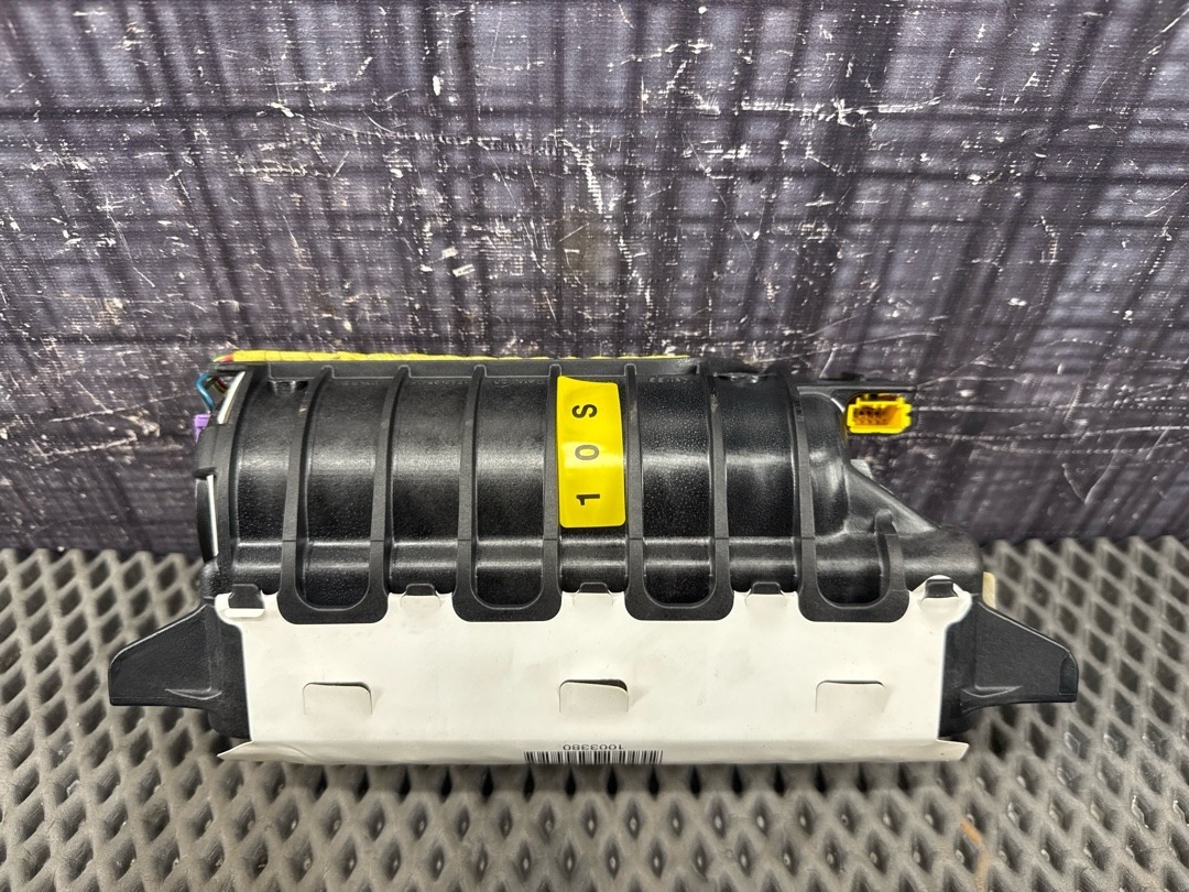 Подушка безопасности, 3130 рублей, Красноярск