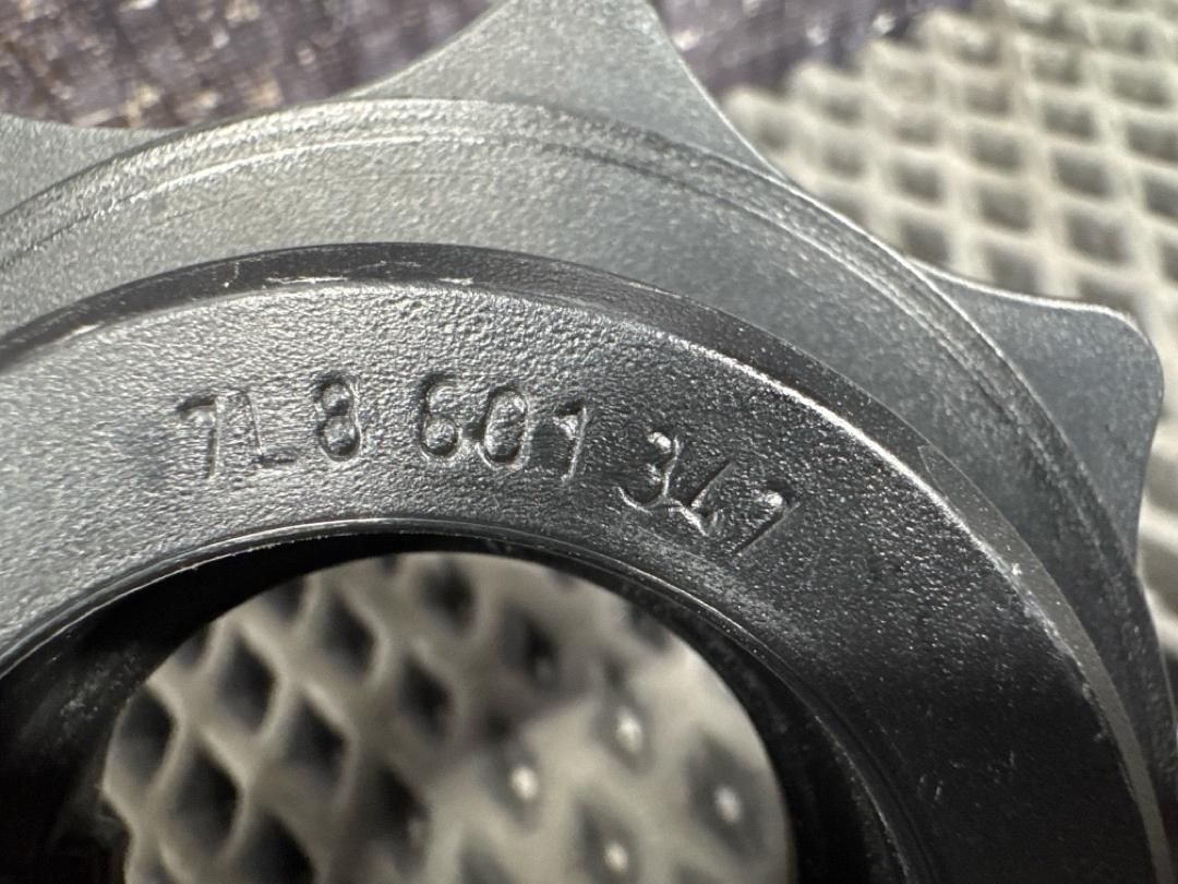 Крепление запасного колеса, 1720 рублей, Красноярск