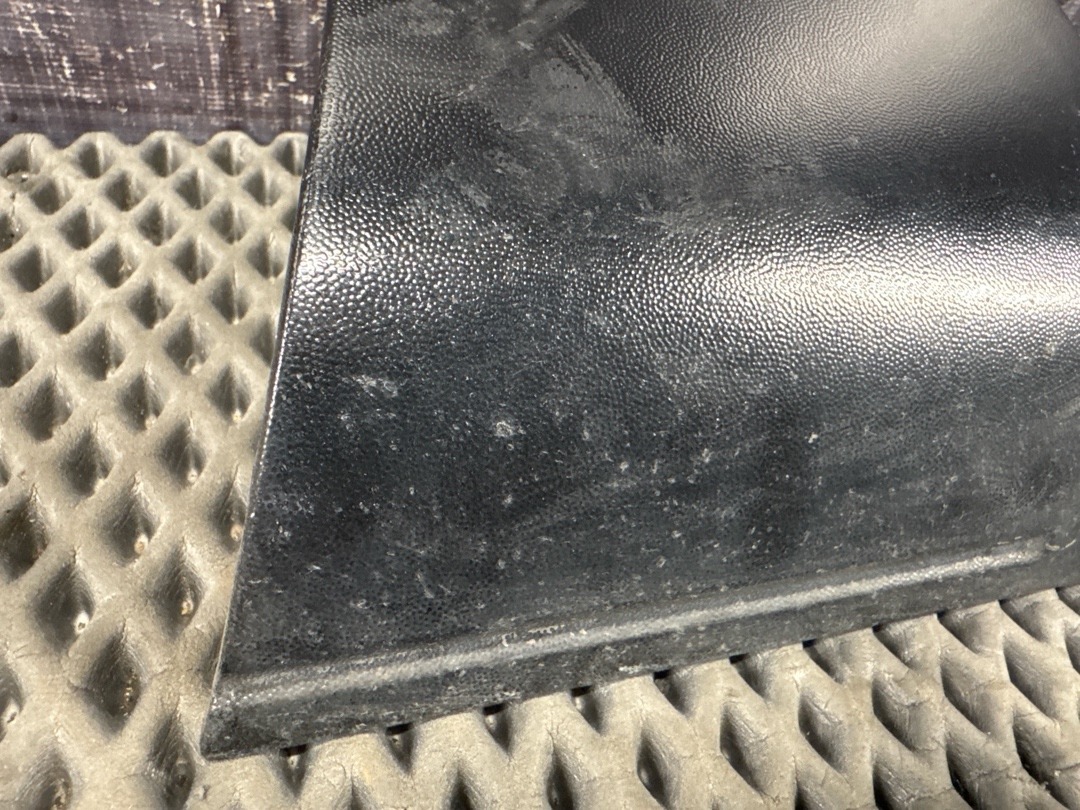 Накладка на крыло, 2010 рублей, Красноярск