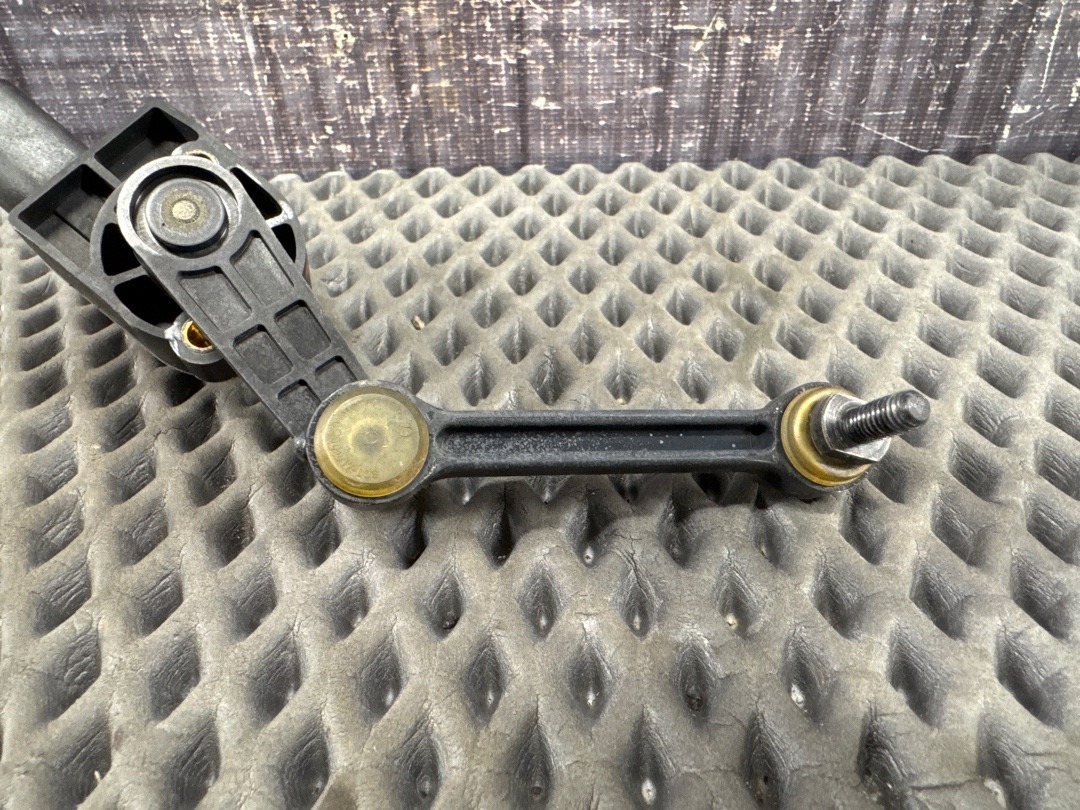 Датчик уровня подвески, 3070 рублей, Красноярск