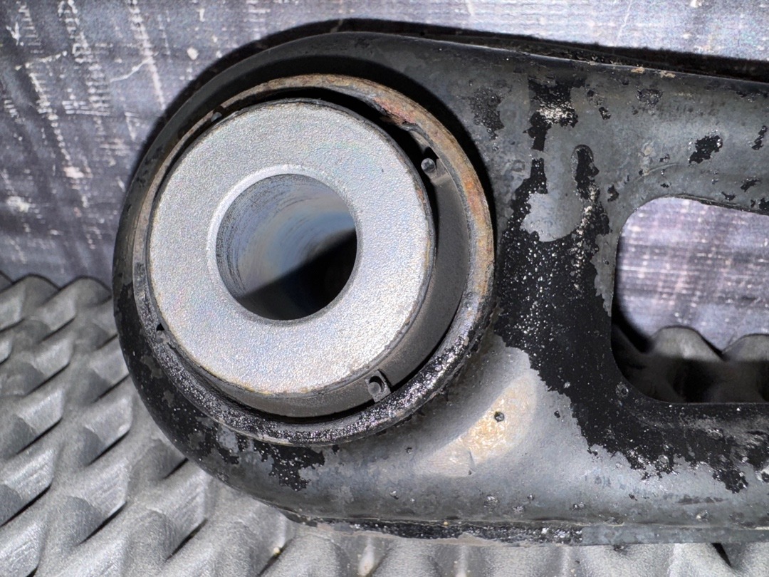 Рычаг подвески, 2410 рублей, Красноярск