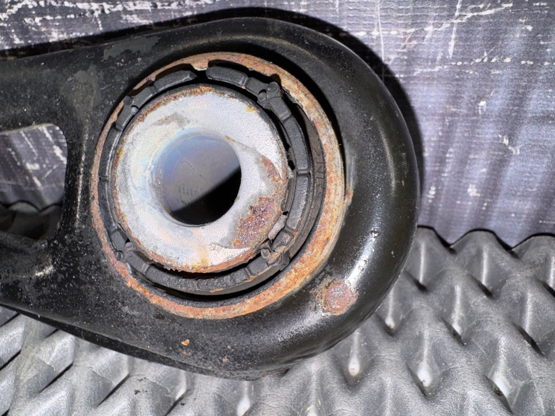 Рычаг подвески, 2410 рублей, Красноярск