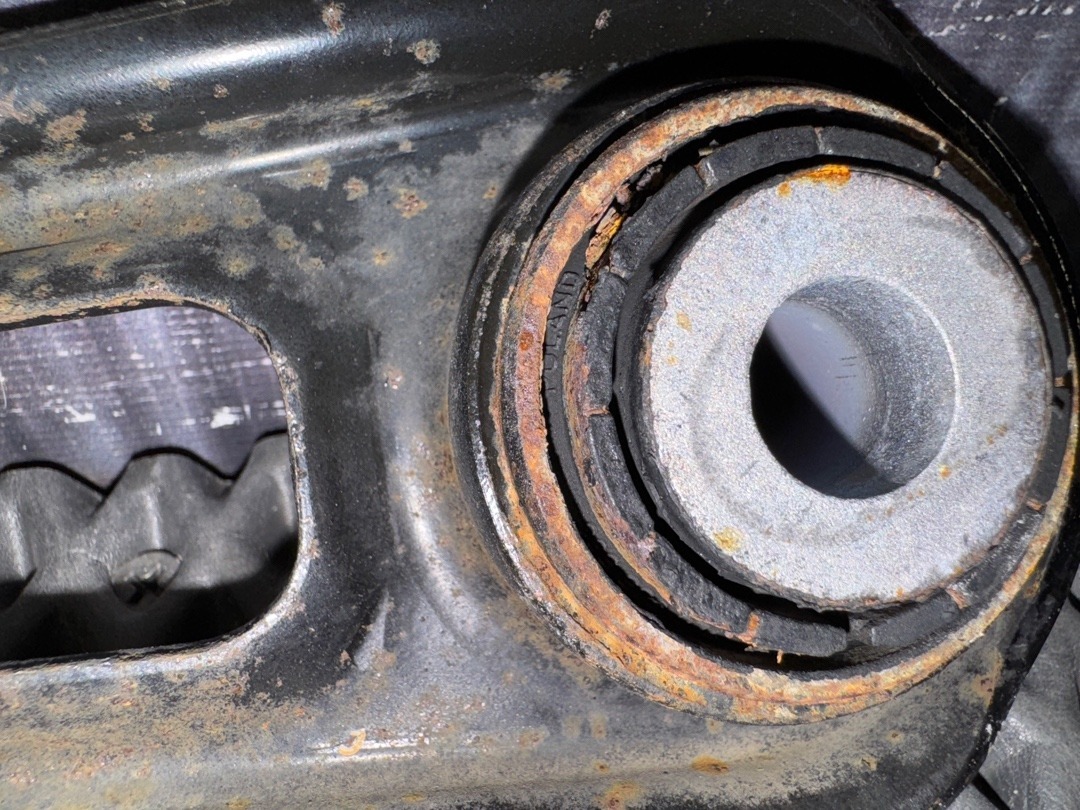 Рычаг подвески, 2410 рублей, Красноярск