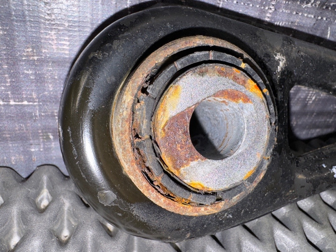 Рычаг подвески, 2410 рублей, Красноярск