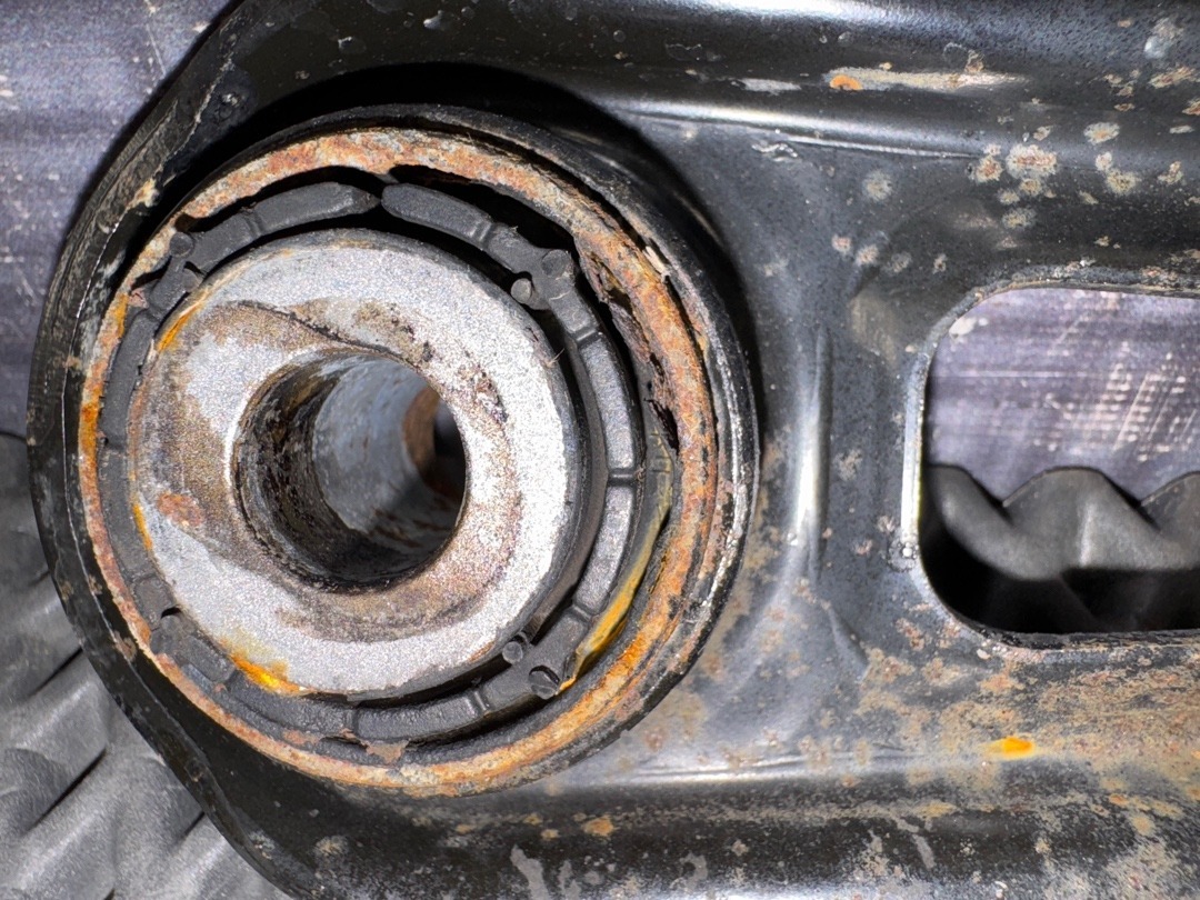 Рычаг подвески, 2410 рублей, Красноярск