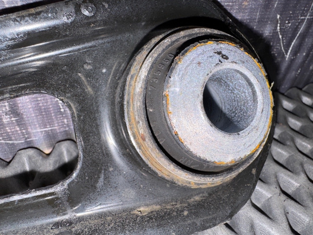 Рычаг подвески, 2410 рублей, Красноярск