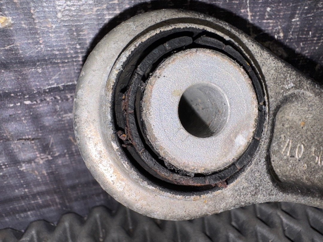 Рычаг подвески, 2130 рублей, Красноярск