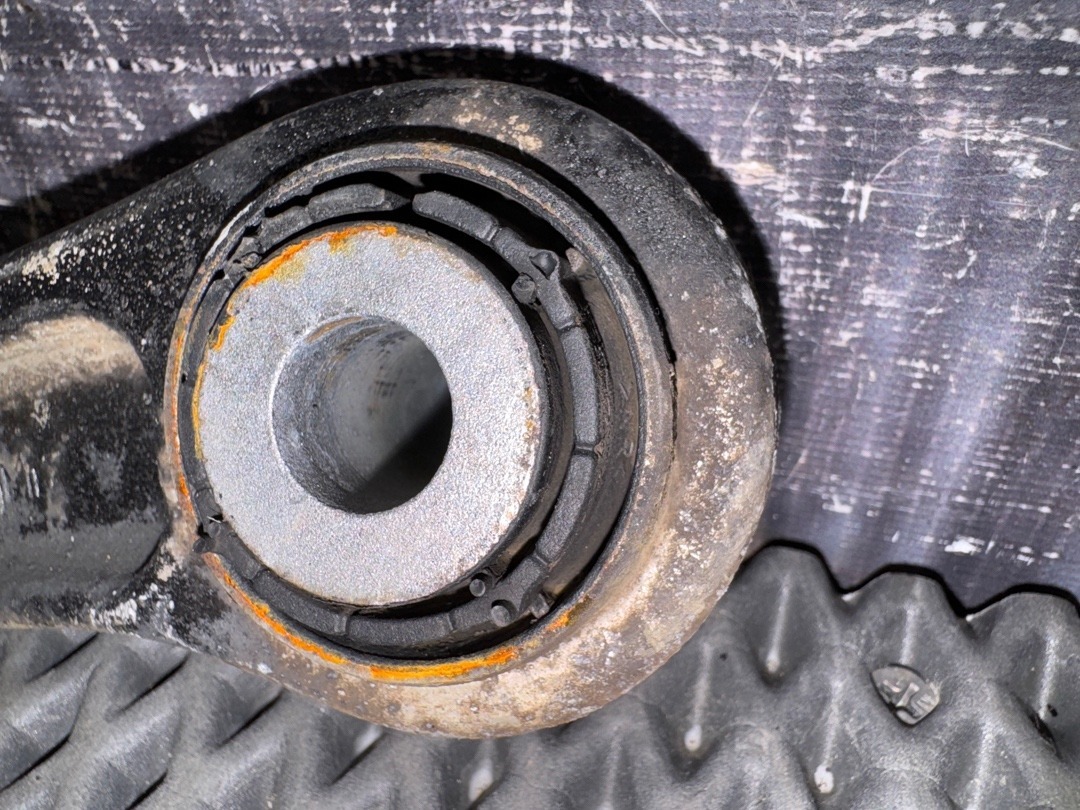 Рычаг подвески, 2130 рублей, Красноярск