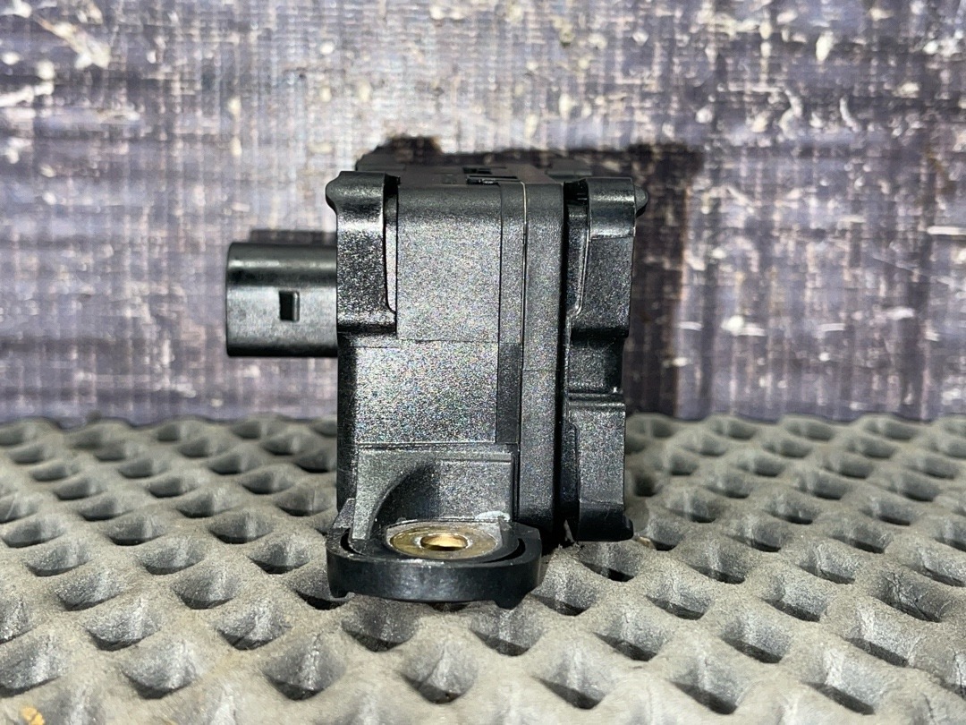 Датчик ускорения, 930 рублей, Красноярск