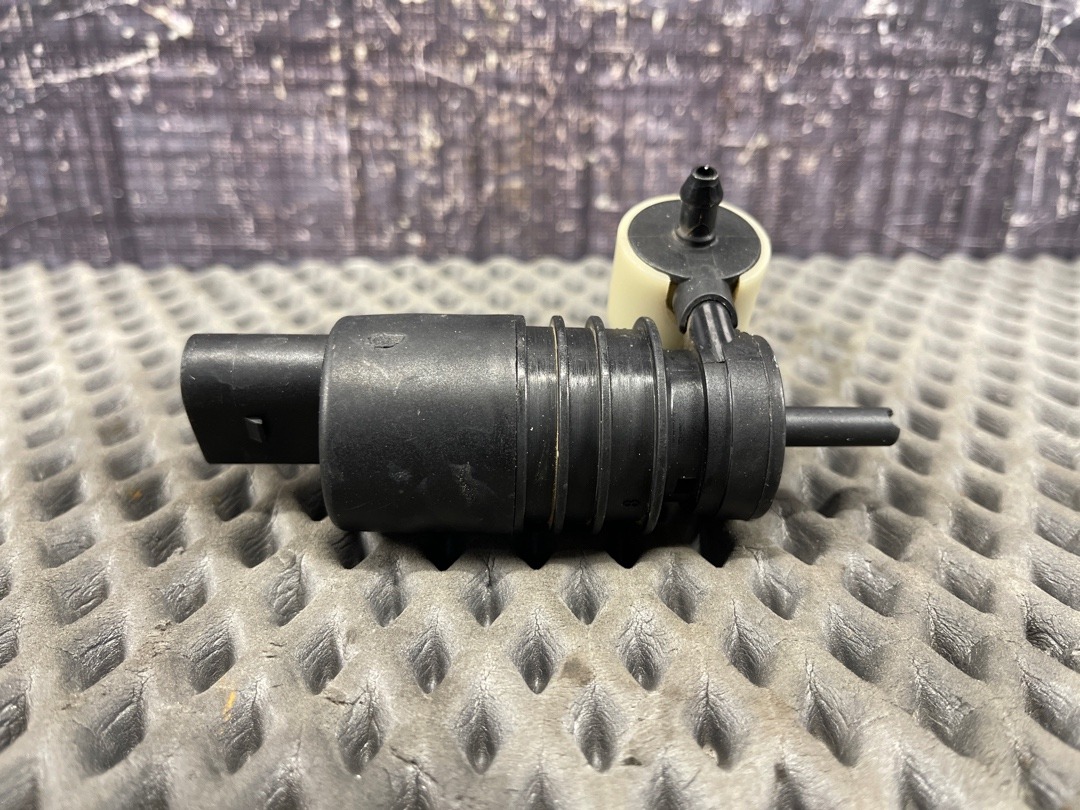 Мотор бачка стеклоомывателя, 970 рублей, Красноярск