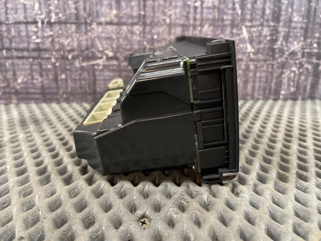 Блок управления климат-контролем, 4240 рублей, Красноярск