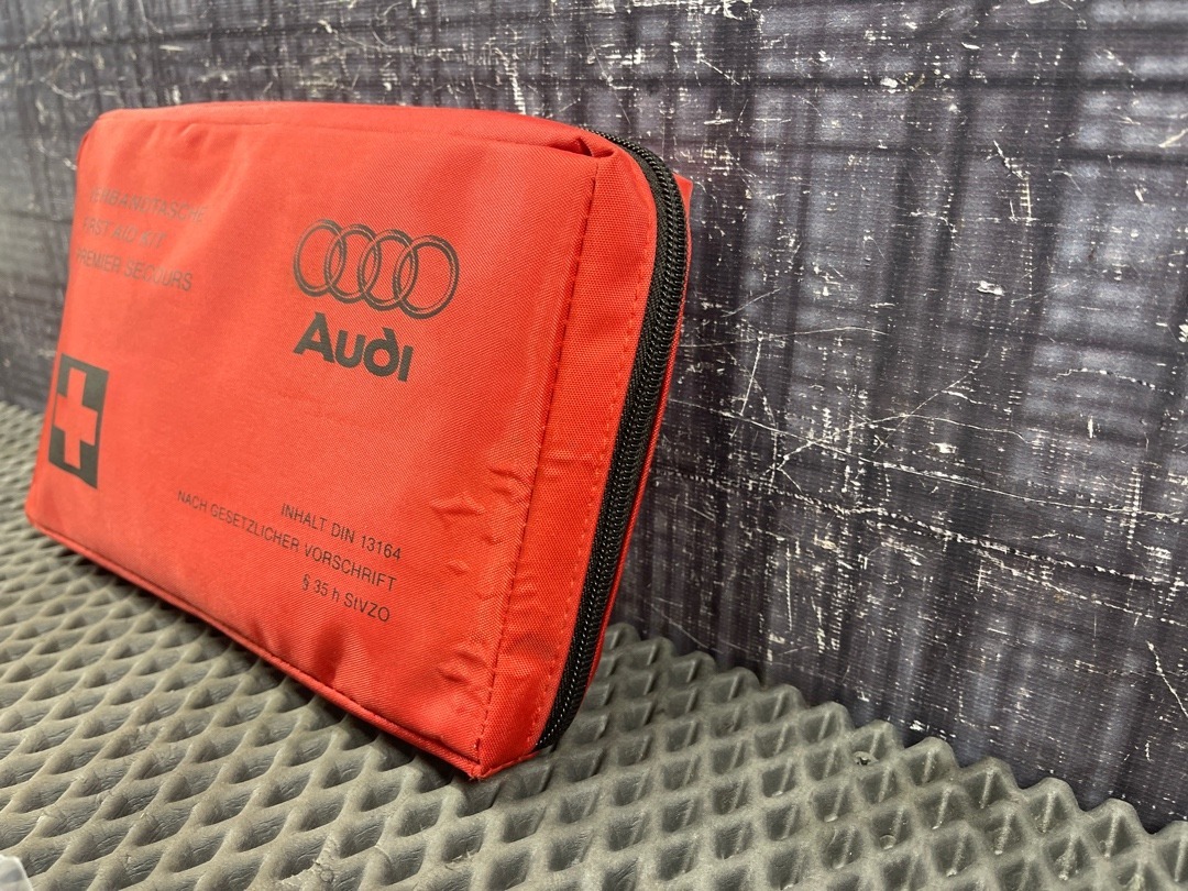 Аптечка, 3130 рублей, Красноярск