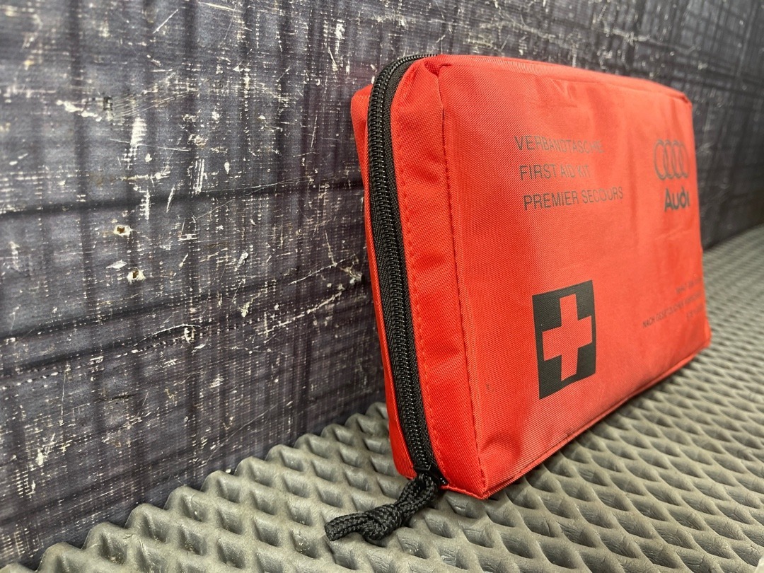 Аптечка, 3130 рублей, Красноярск