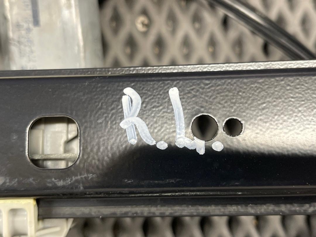 Стеклоподъемник, 3110 рублей, Красноярск