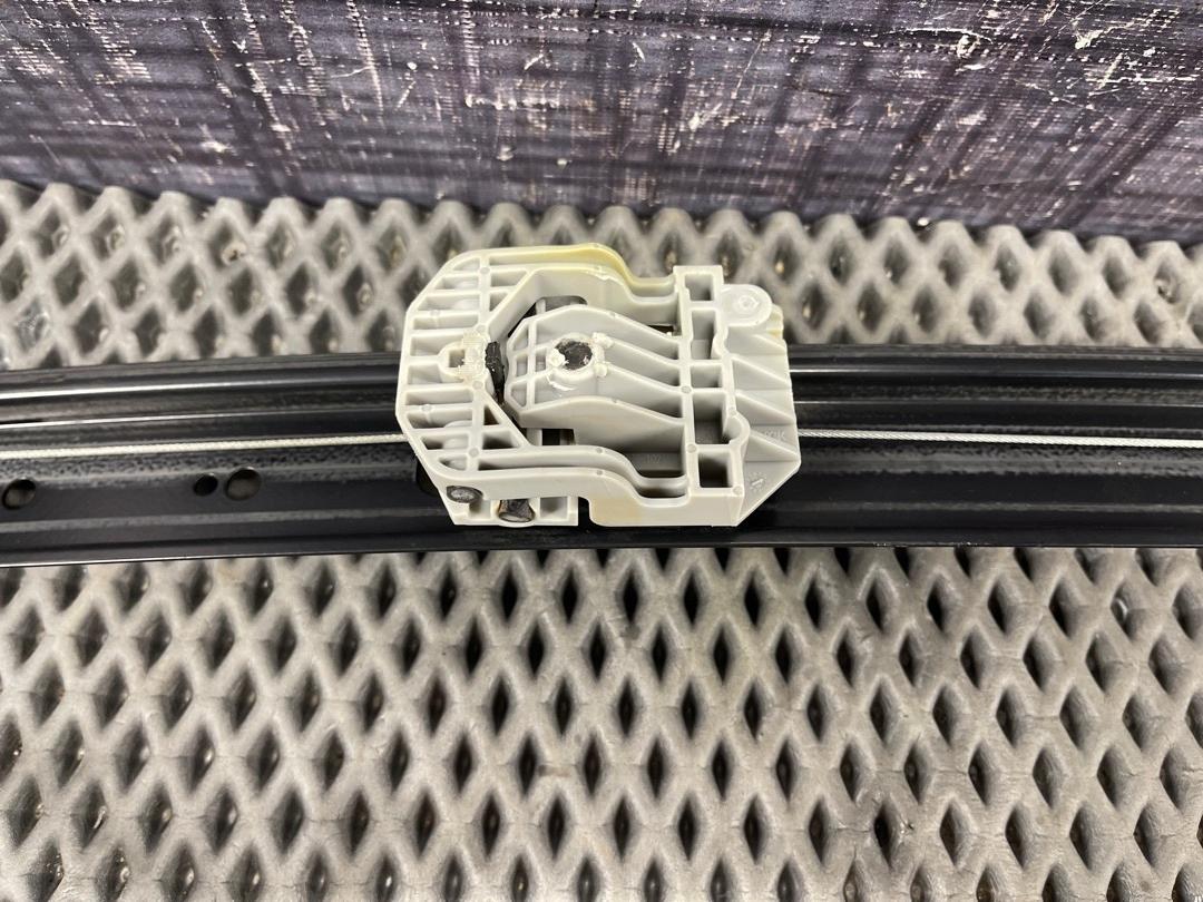 Стеклоподъемник, 3110 рублей, Красноярск