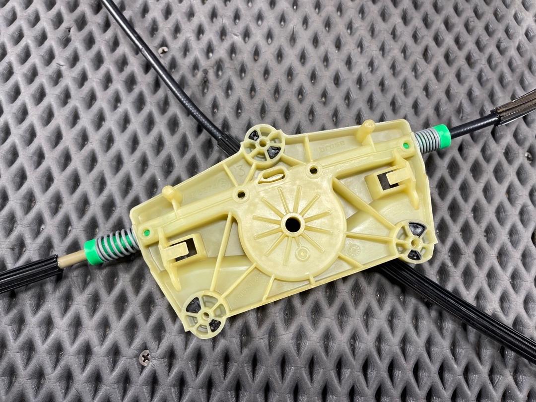 Стеклоподъемник, 2830 рублей, Красноярск