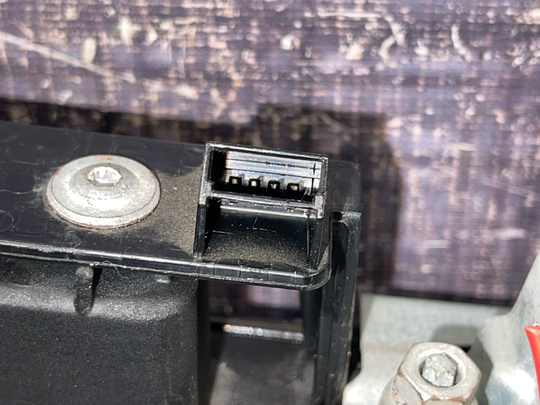 Кнопка открывания багажника, 5210 рублей, Красноярск