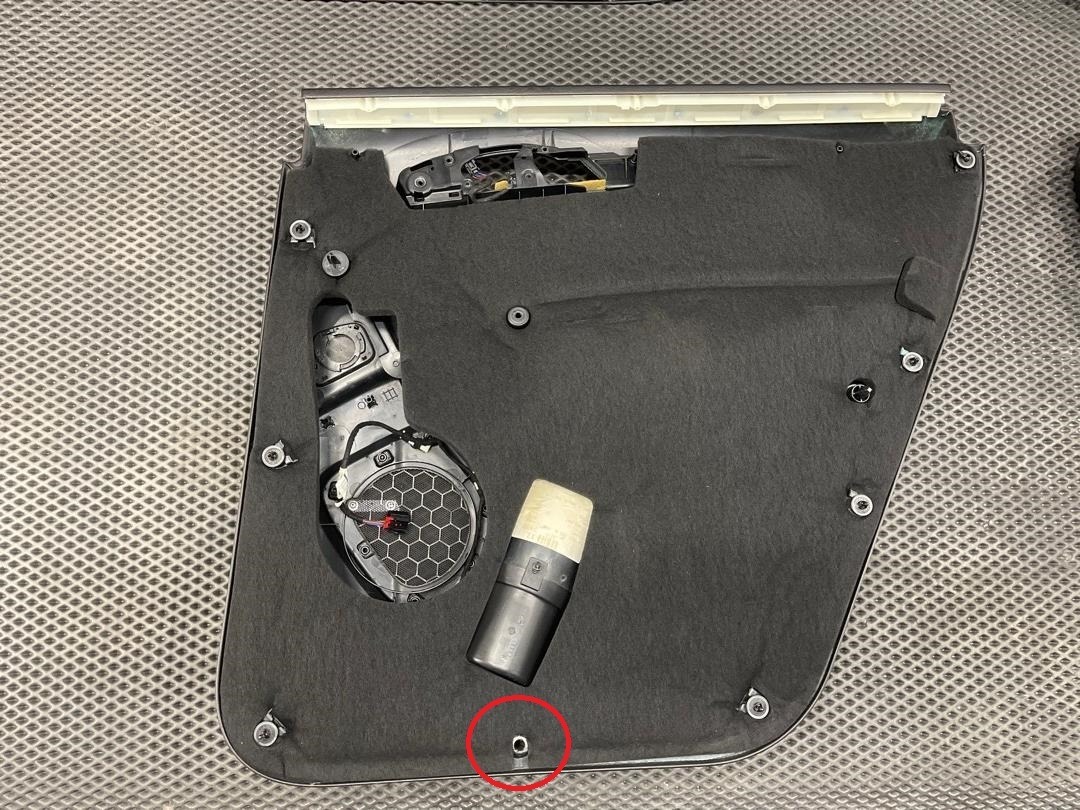 Комплект обшивок дверей, 14820 рублей, Красноярск