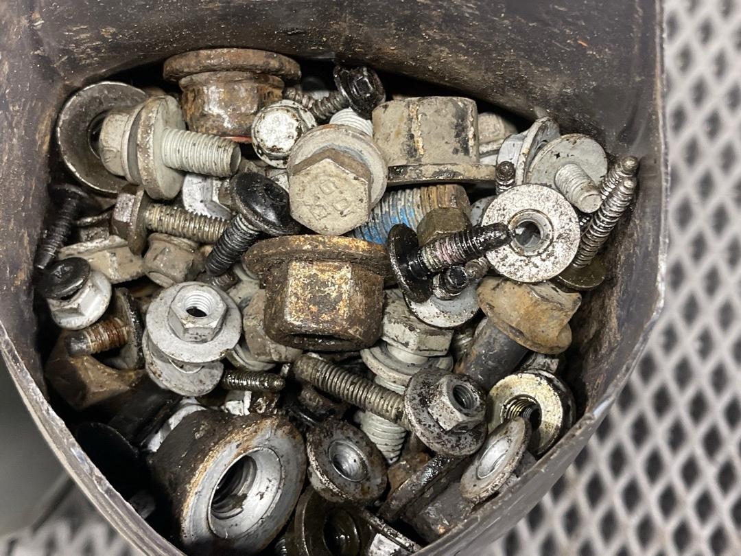 Болты и гайки, 3980 рублей, Красноярск