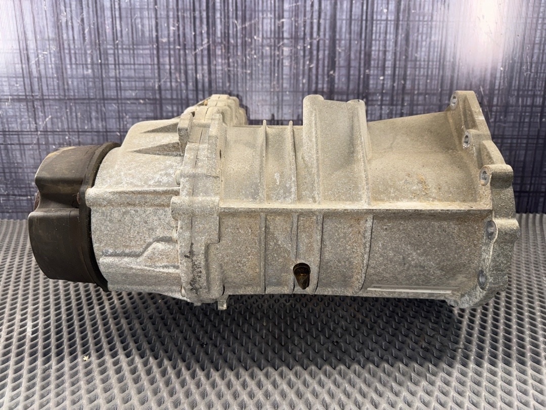 Раздаточная коробка, 32610 рублей, Красноярск