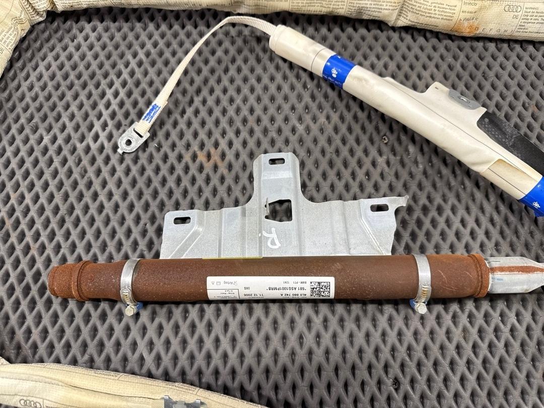 Подушка безопасности, 2570 рублей, Красноярск