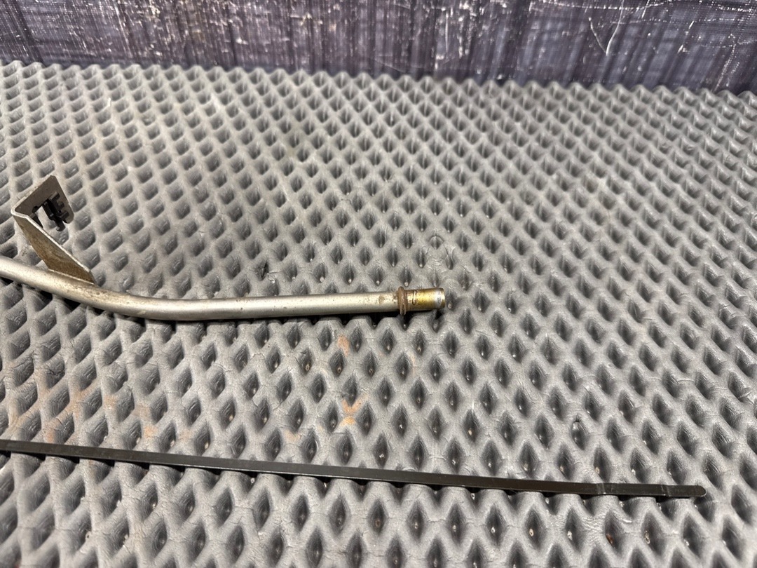 Щуп масляный, 1860 рублей, Красноярск