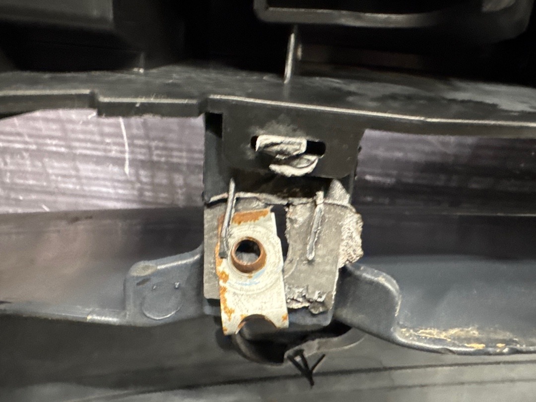 Бампер, 14730 рублей, Красноярск