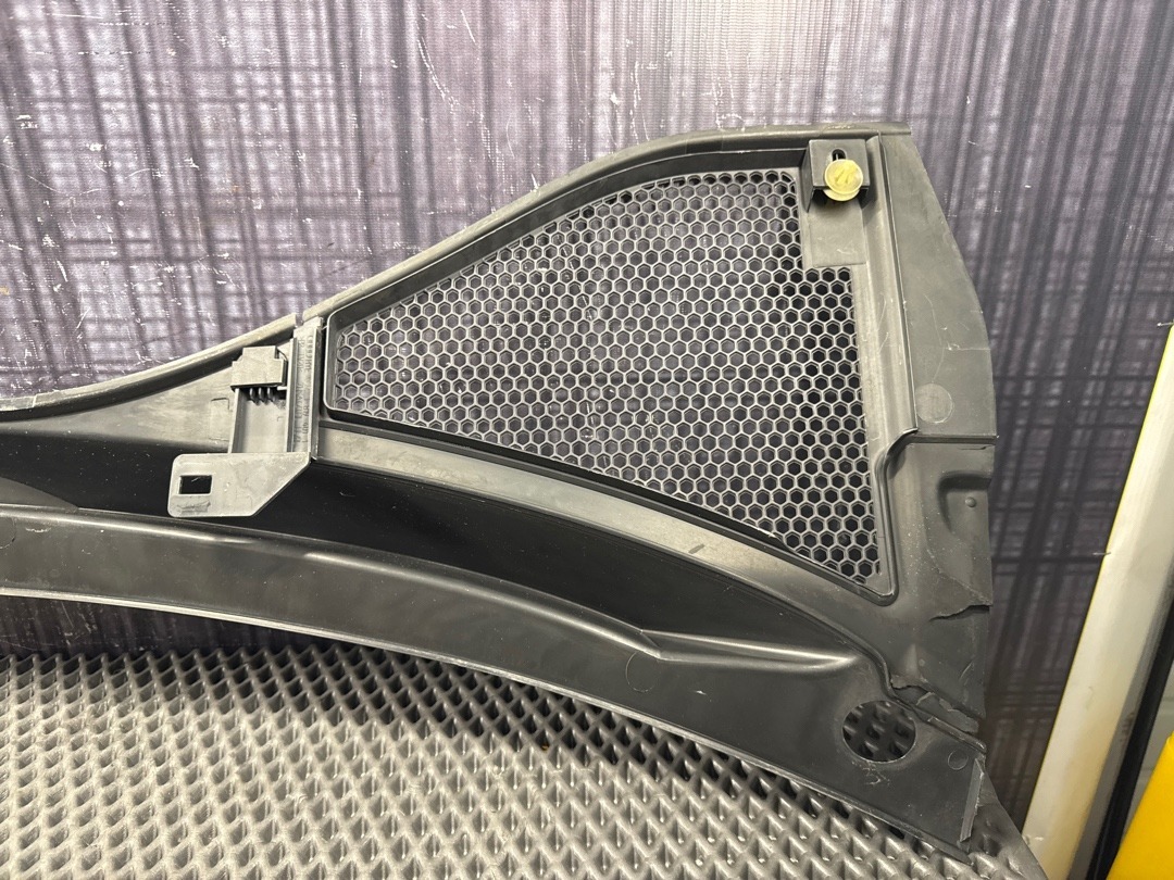 Решетка под лобовое стекло, 4870 рублей, Красноярск