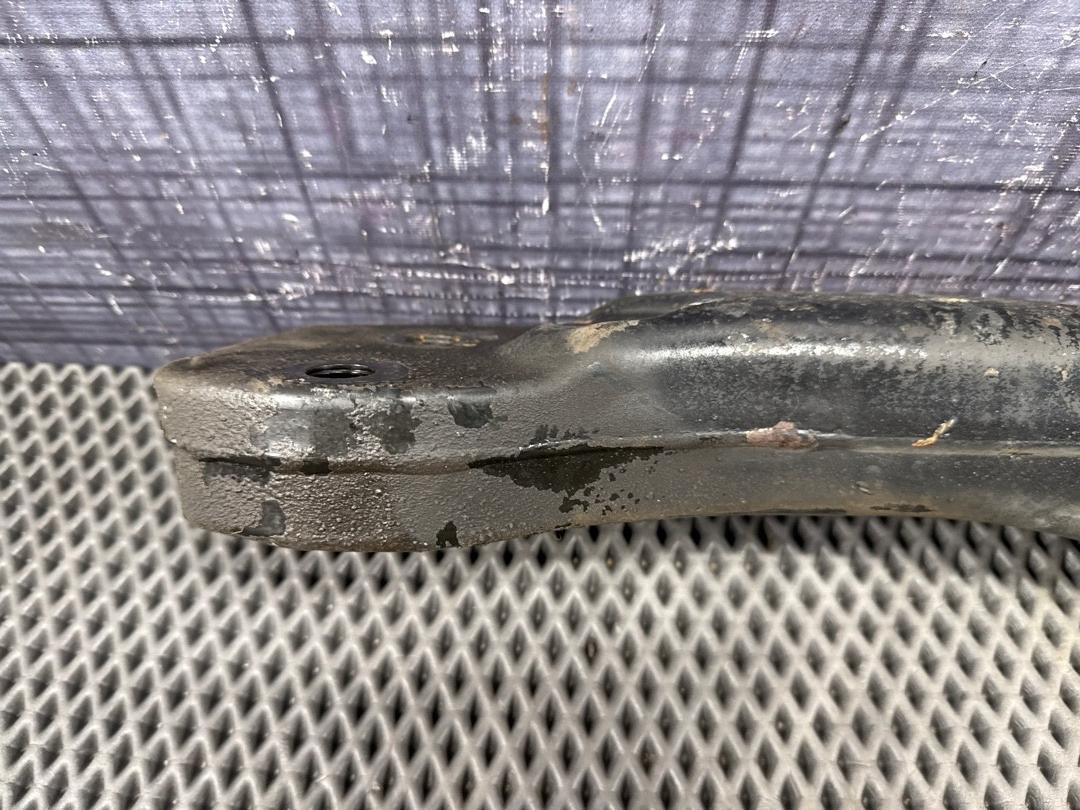 Кронштейн КПП, 1940 рублей, Красноярск