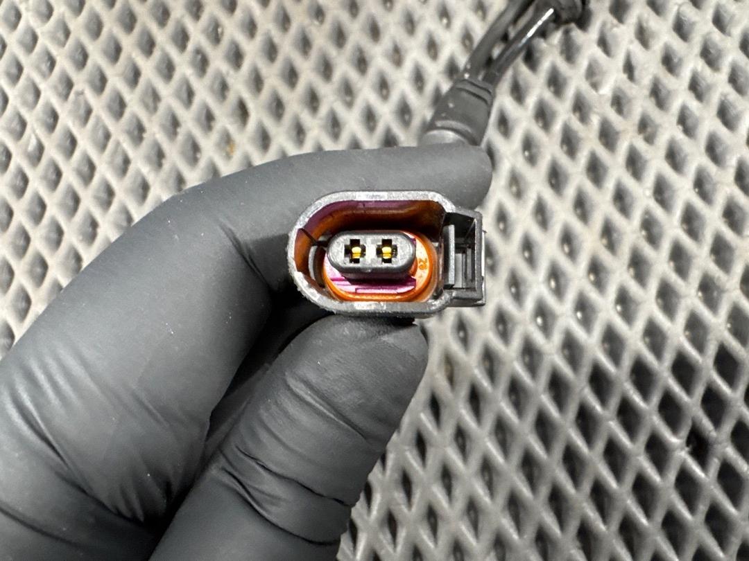 Проводка поворотного кулака, 800 рублей, Красноярск