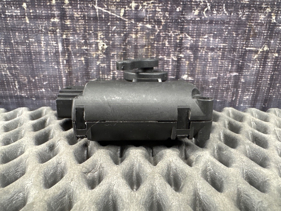 Мотор заслонки печки, 1470 рублей, Красноярск