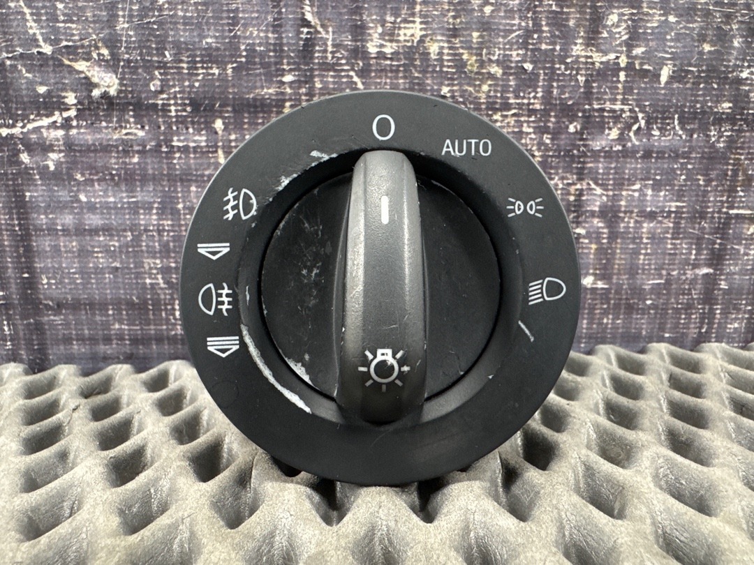 Переключатель света, 1610 рублей, Красноярск