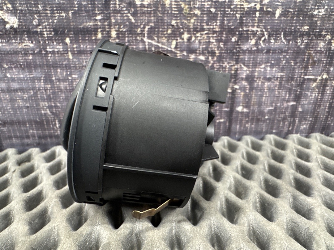 Переключатель света, 1610 рублей, Красноярск