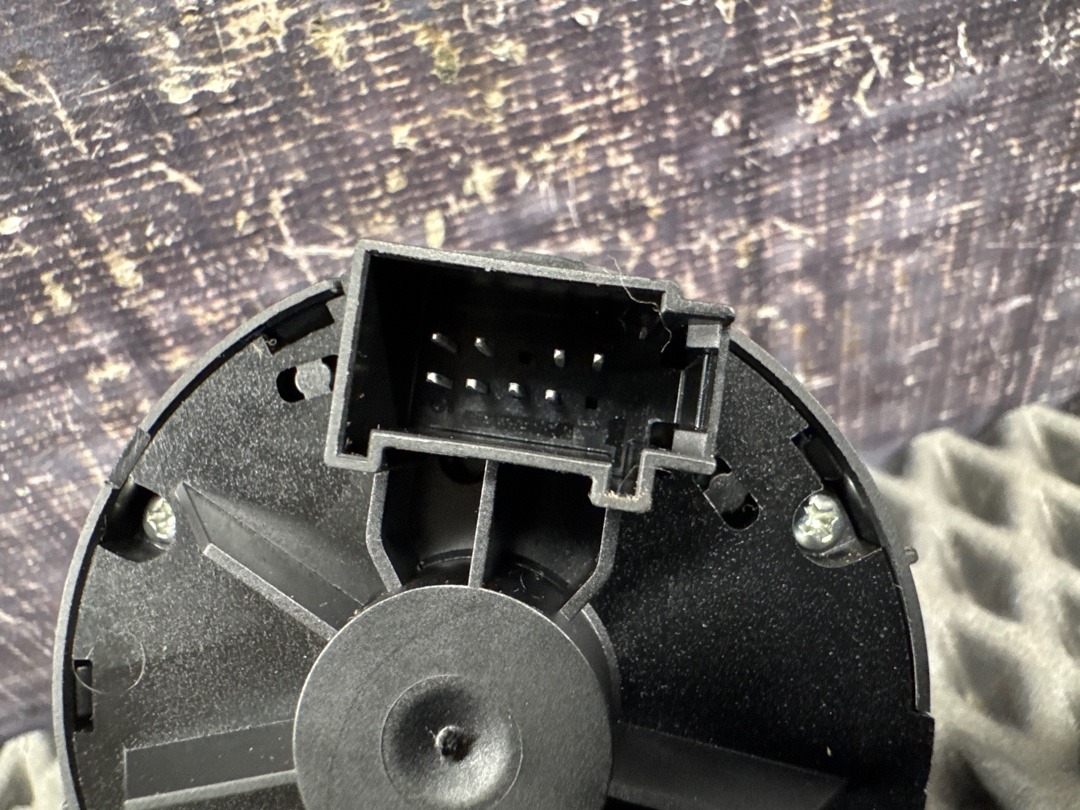 Переключатель света, 1610 рублей, Красноярск