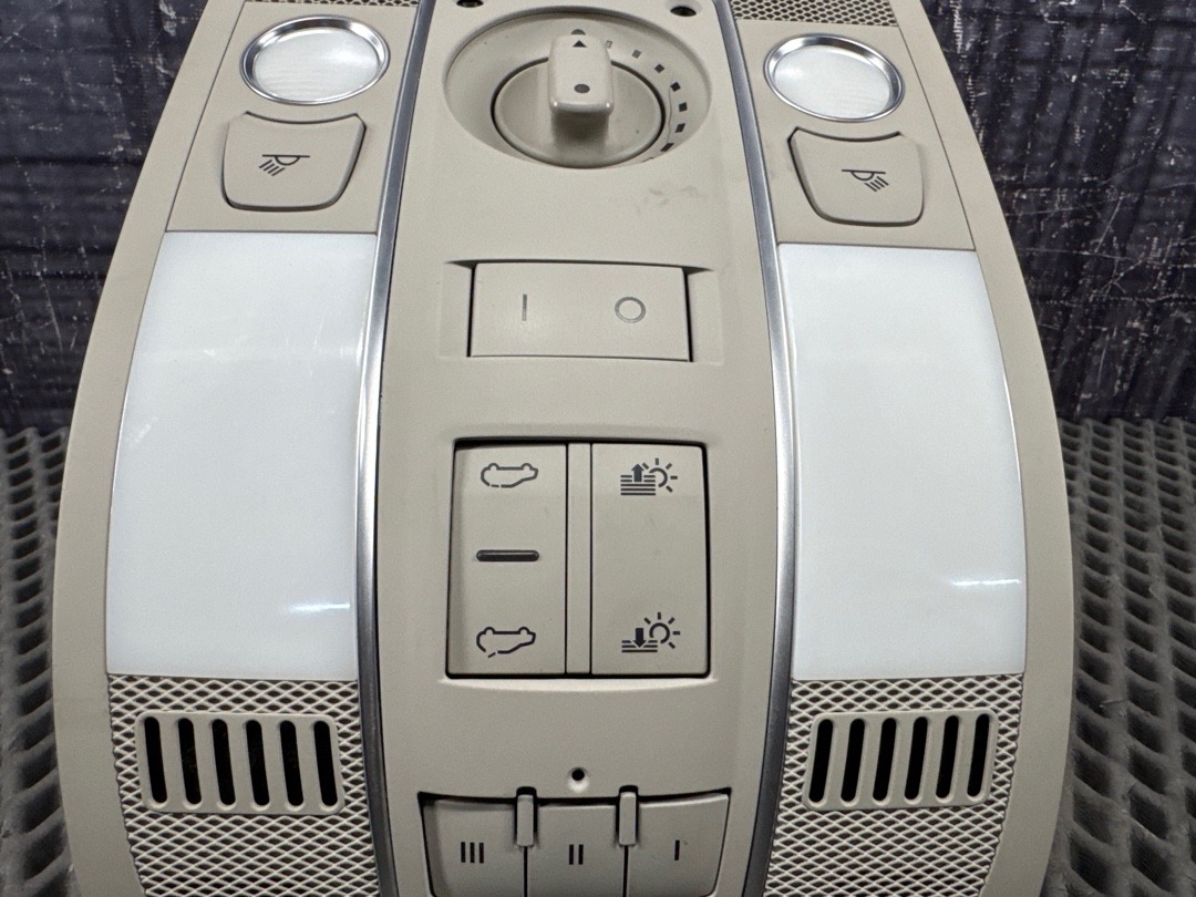 Плафон салона, 3420 рублей, Красноярск