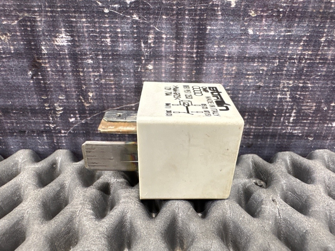 Реле, 640 рублей, Красноярск