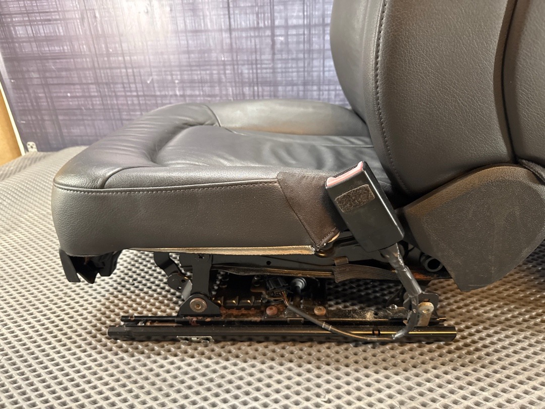 Комплект сидений, 76360 рублей, Красноярск