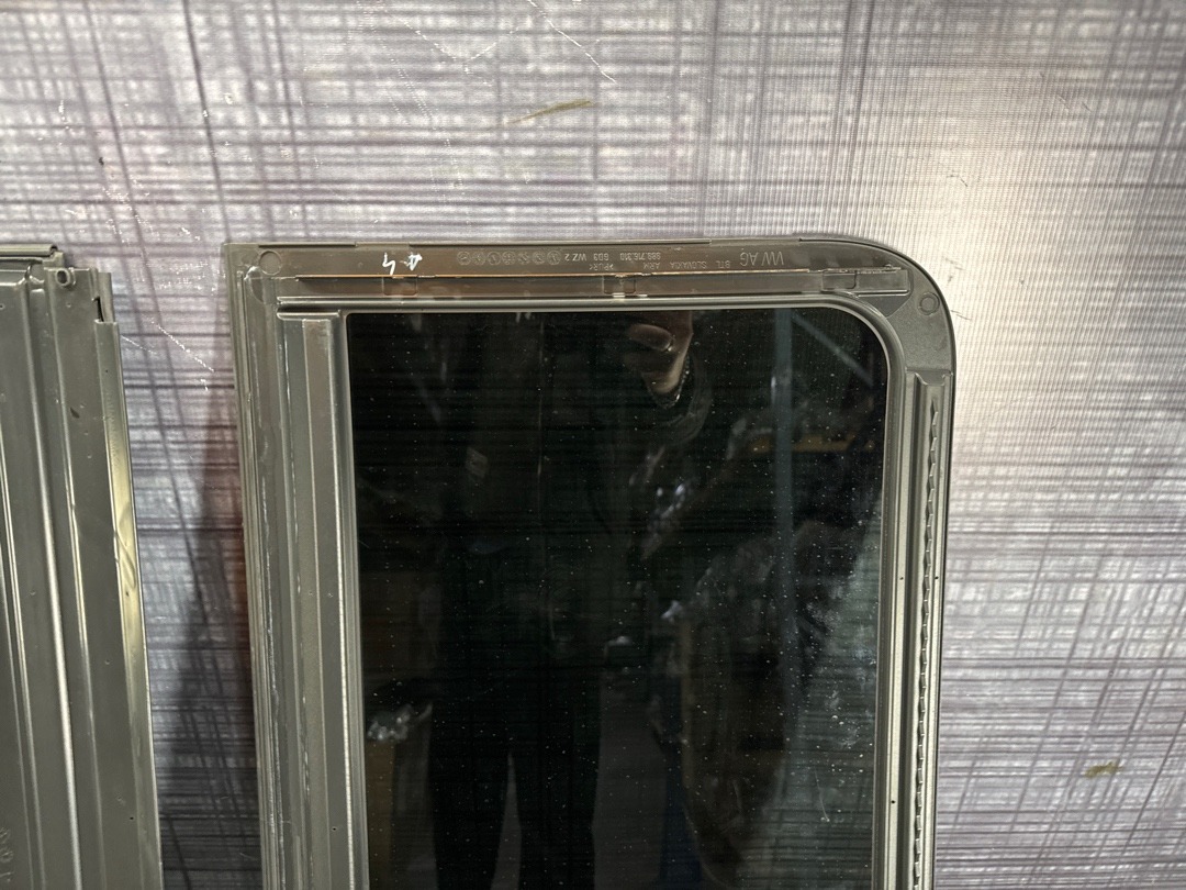 Стекло люка, 4610 рублей, Красноярск