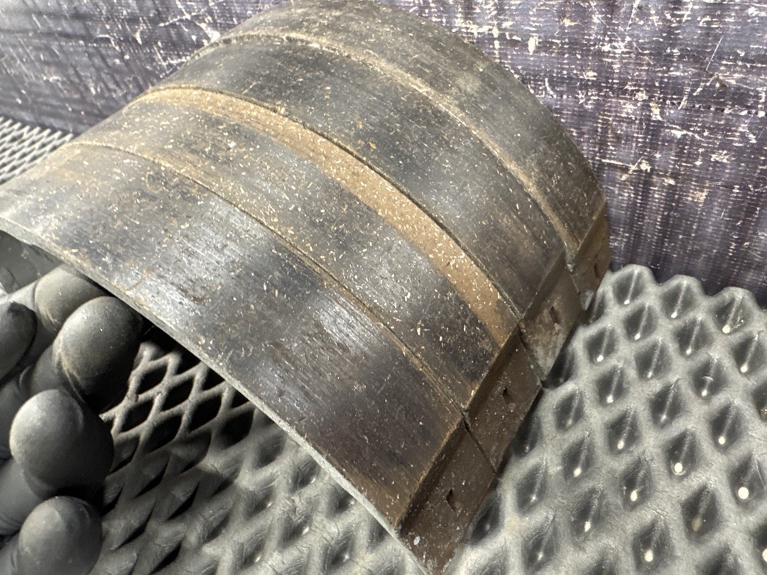 Комплект колодок ручного тормоза, 3210 рублей, Красноярск