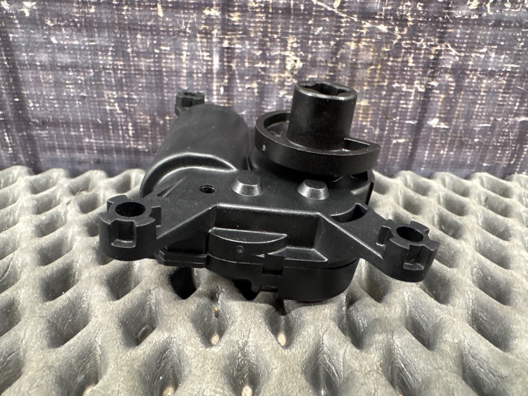 Мотор заслонки печки, 1250 рублей, Красноярск