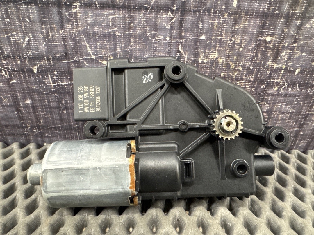 Мотор люка, 1480 рублей, Красноярск