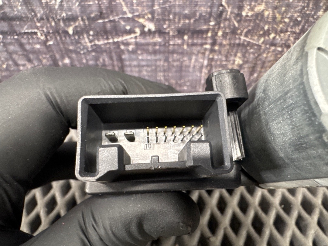 Мотор люка, 1480 рублей, Красноярск