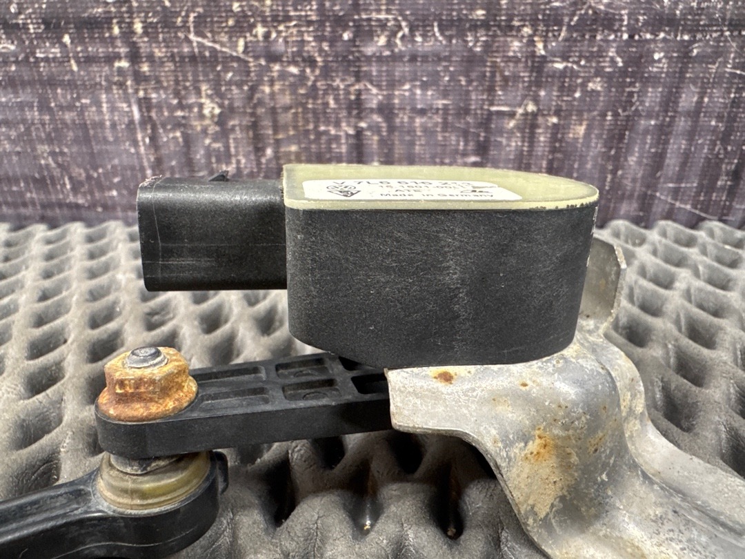 Датчик уровня подвески, 4220 рублей, Красноярск