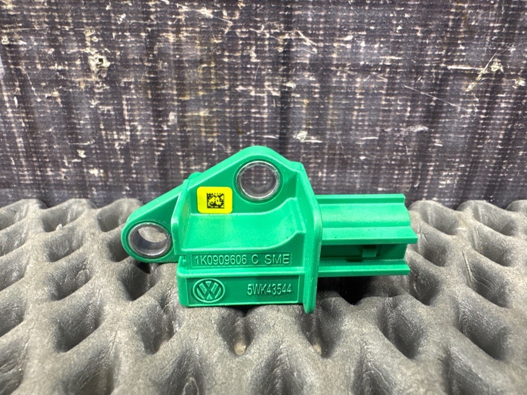 Датчик Airbag, 1010 рублей, Красноярск