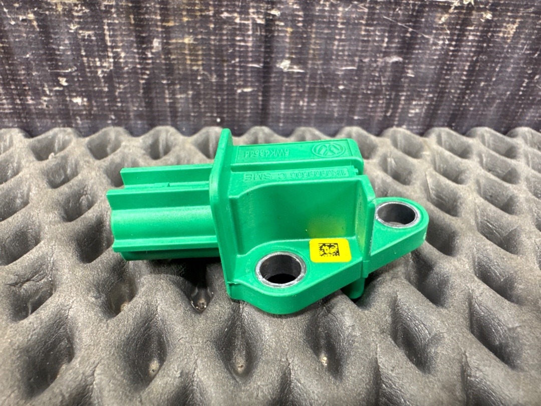 Датчик Airbag, 1010 рублей, Красноярск