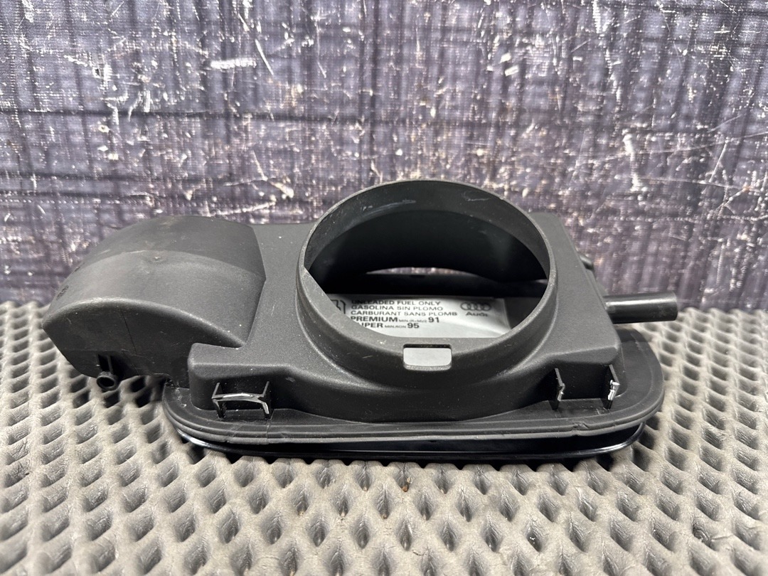 Лючок бензобака, 1980 рублей, Красноярск