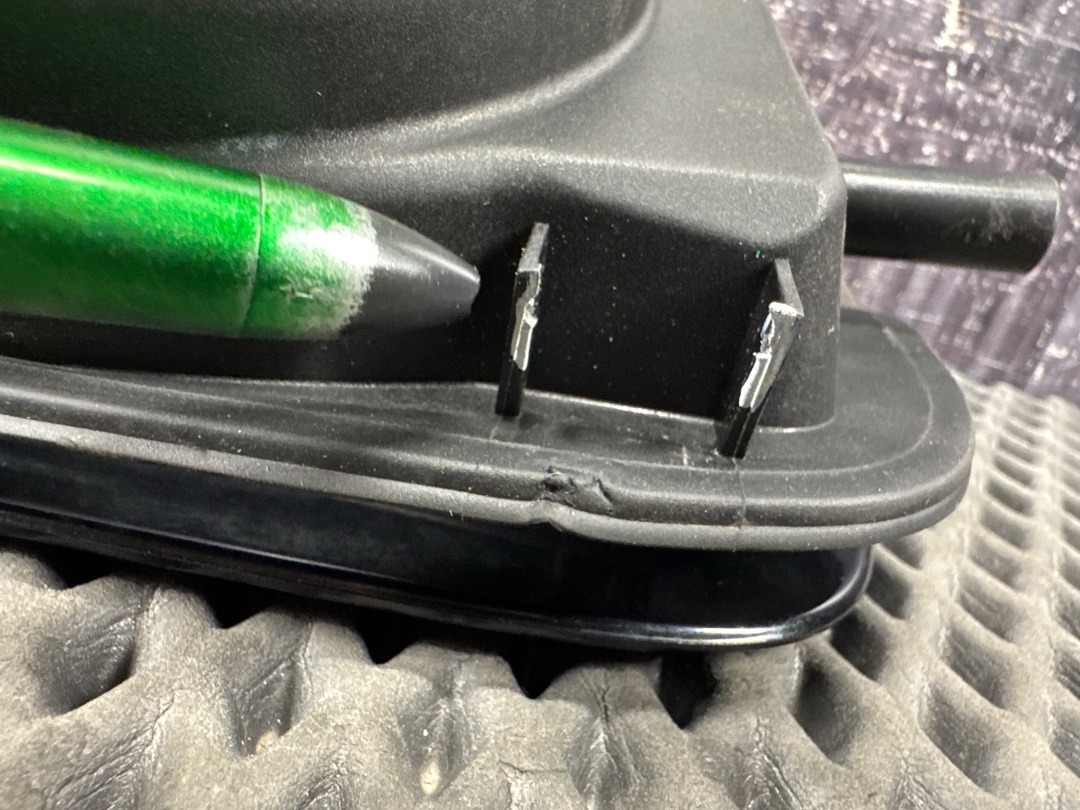 Лючок бензобака, 1980 рублей, Красноярск