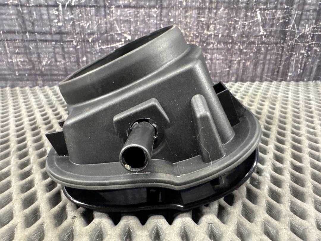 Лючок бензобака, 1980 рублей, Красноярск