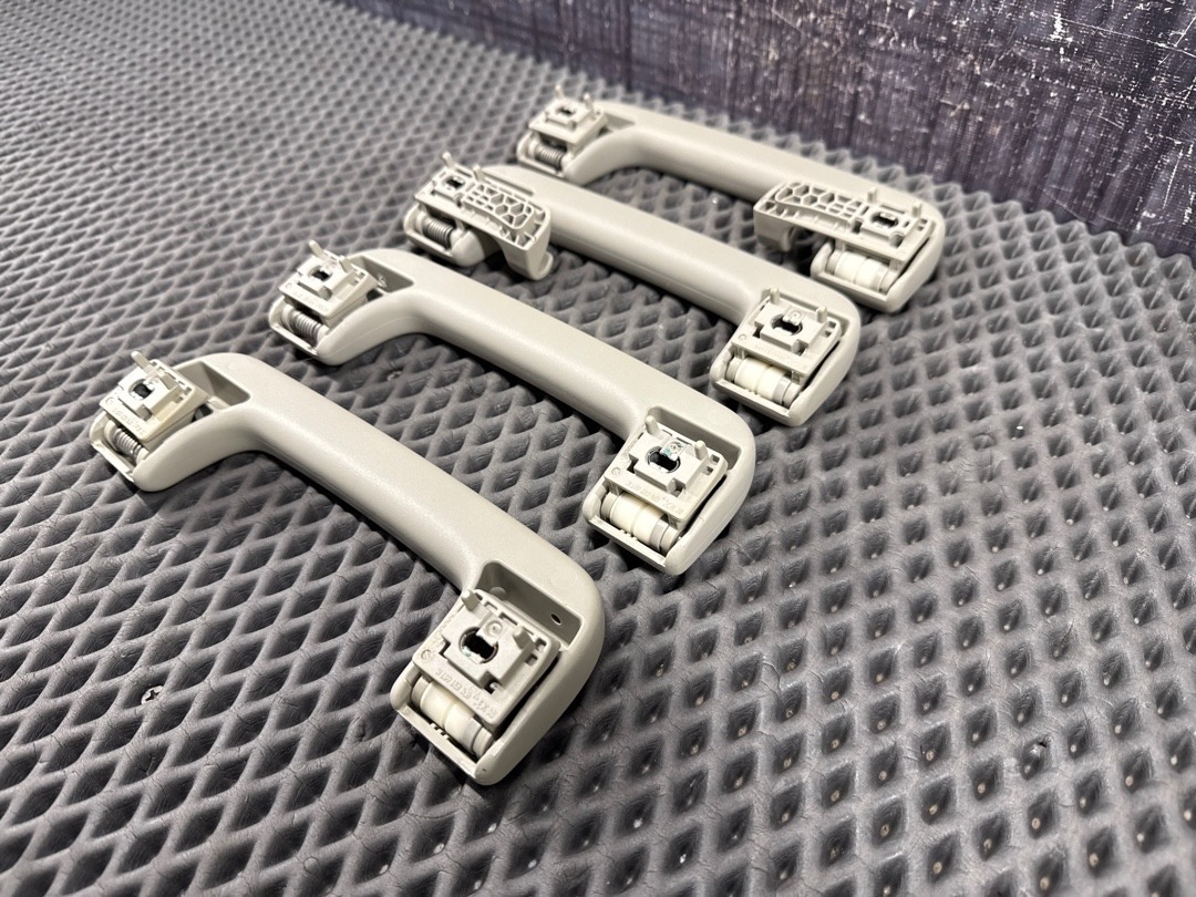 Потолочная ручка, 1210 рублей, Красноярск