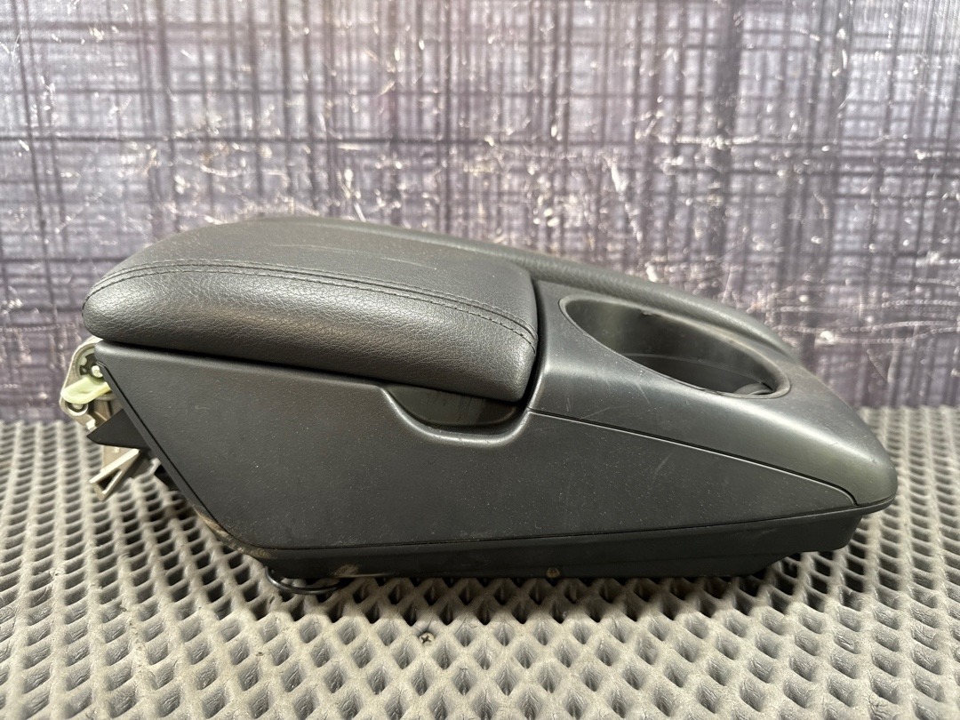 Подлокотник, 5720 рублей, Красноярск